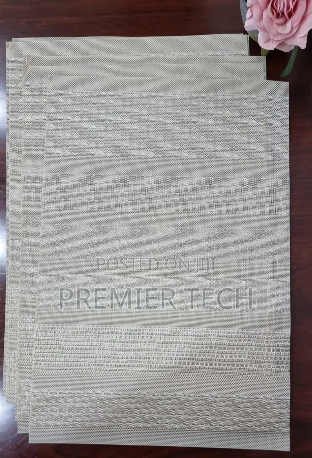 Woven PVC Table Mat a Pack of 6pcs Each