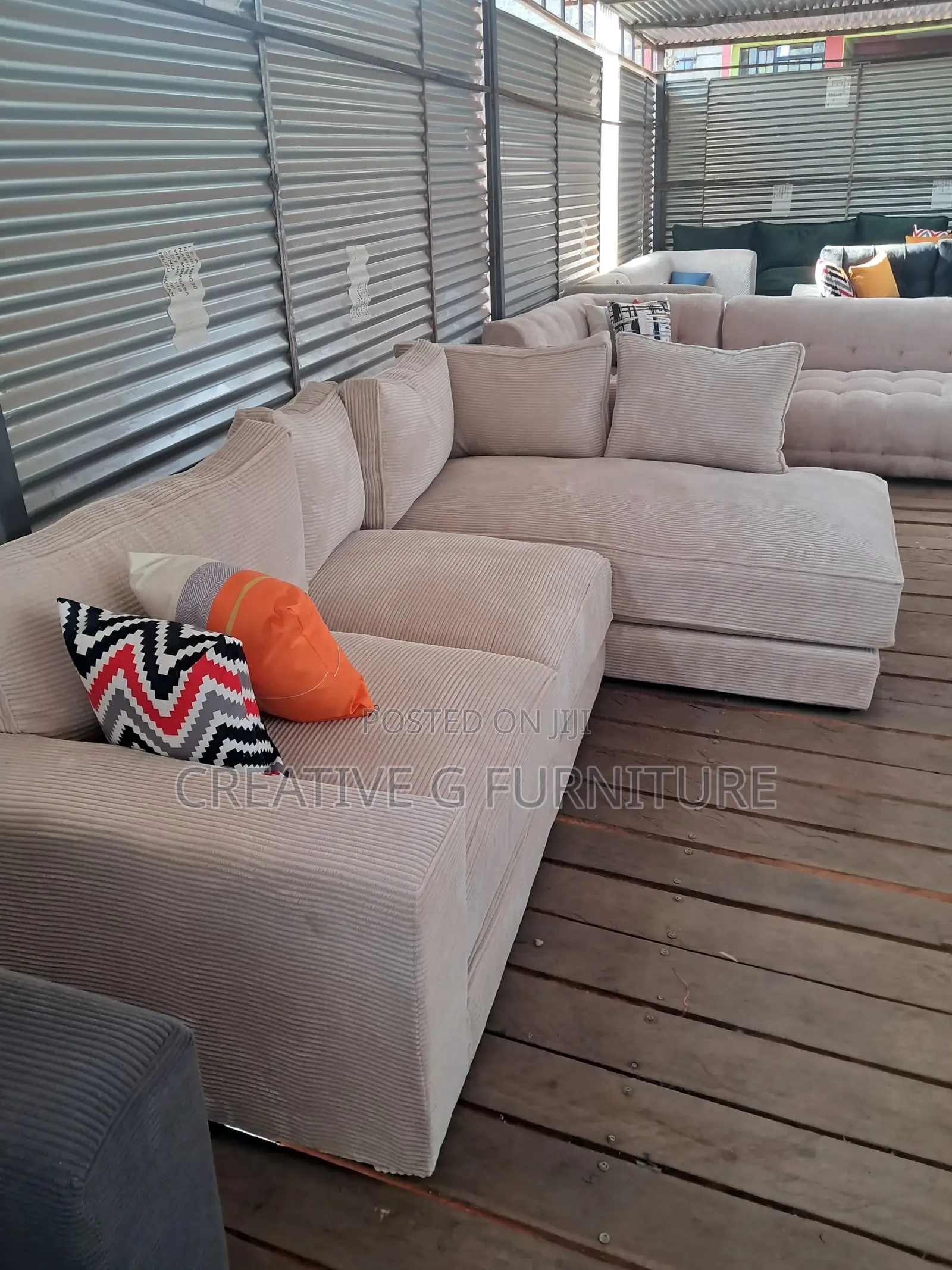 Grand 6 Seater L Seat