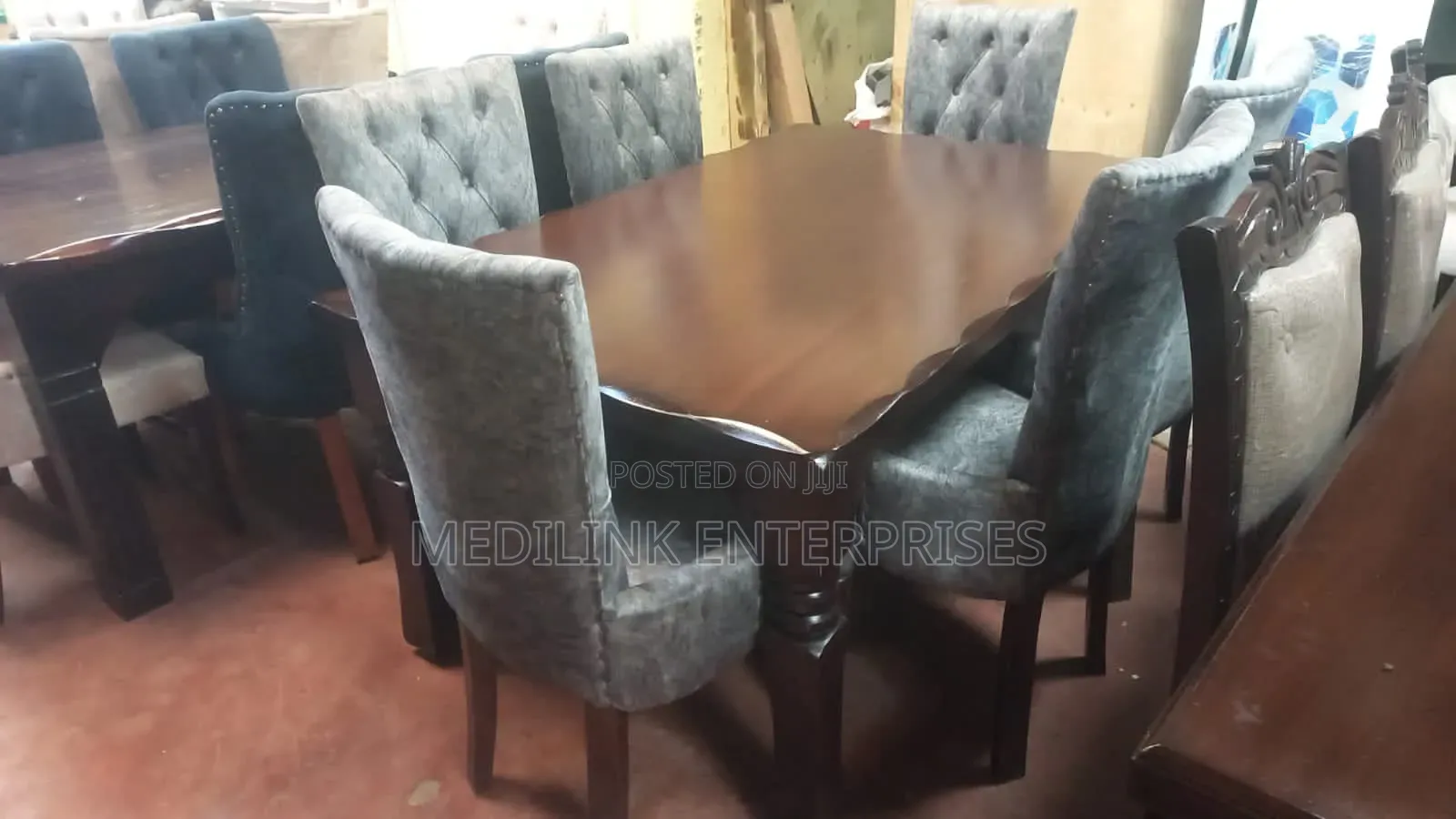 6-Seater Oval Dinning Table Set