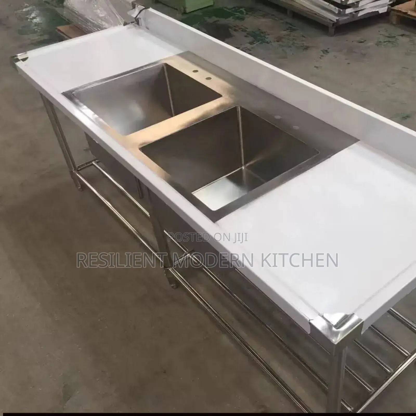 Commercial Double Bowl Sink With Enough Workspace