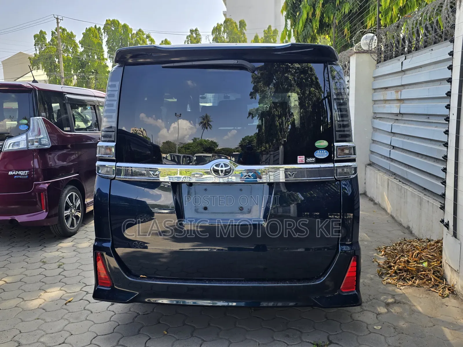 Toyota Voxy 2019 Blue