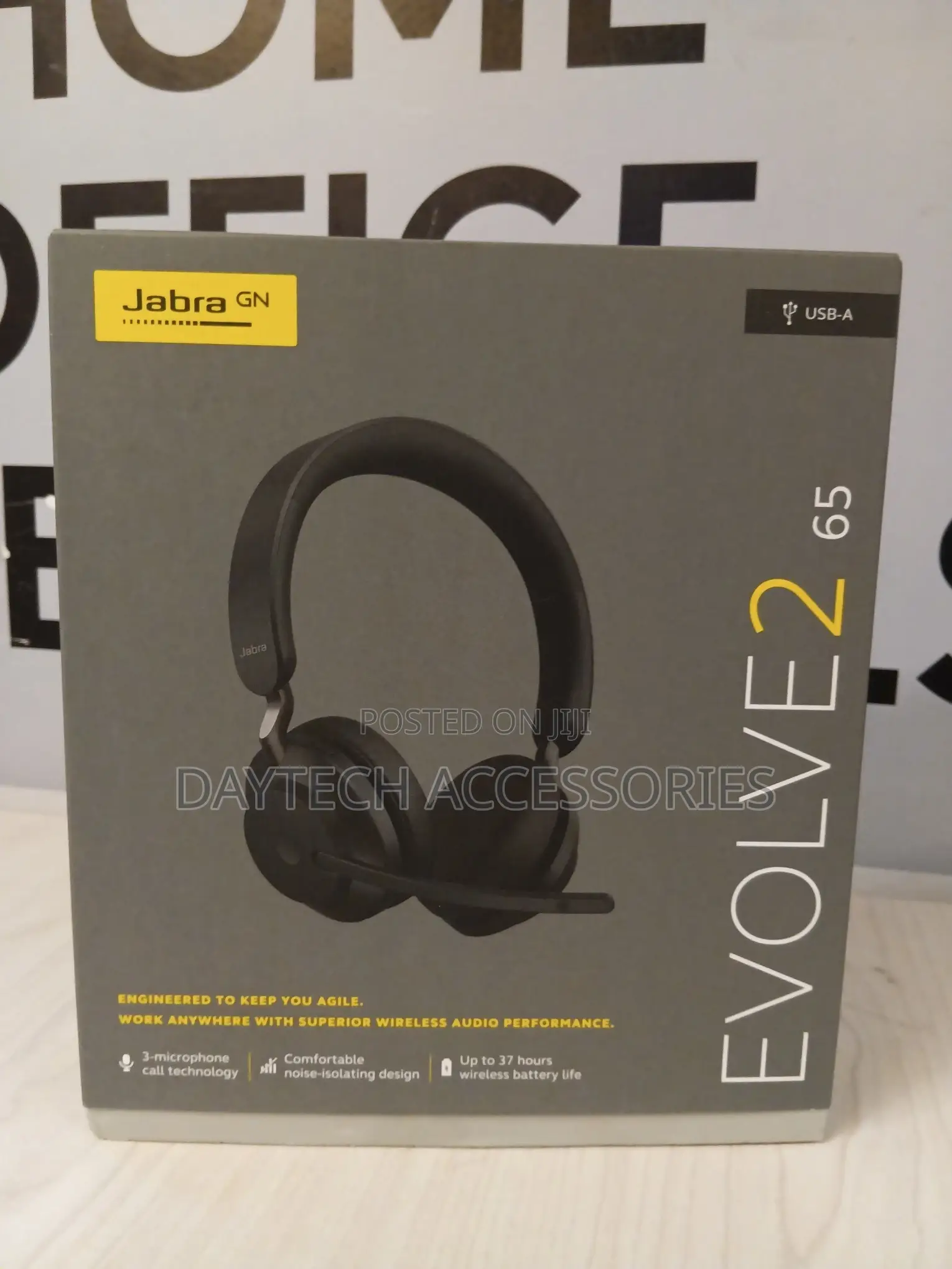Jabra Evolve2 65 Wireless Headset With a Usb-a Connection.