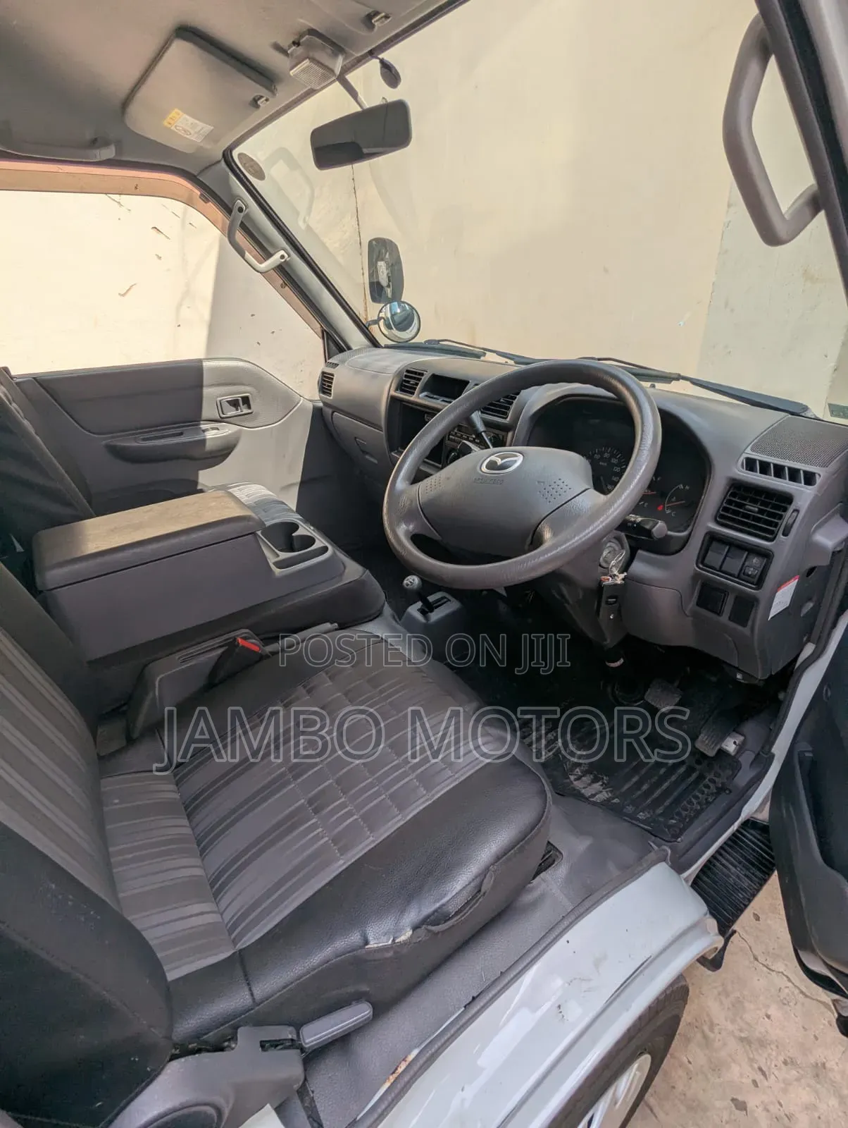 Mazda Bongo 2019 White