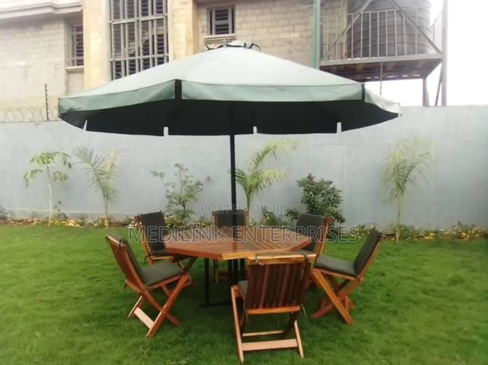 Cushioned Foldable Chairs Six Seater Umbrella Shades