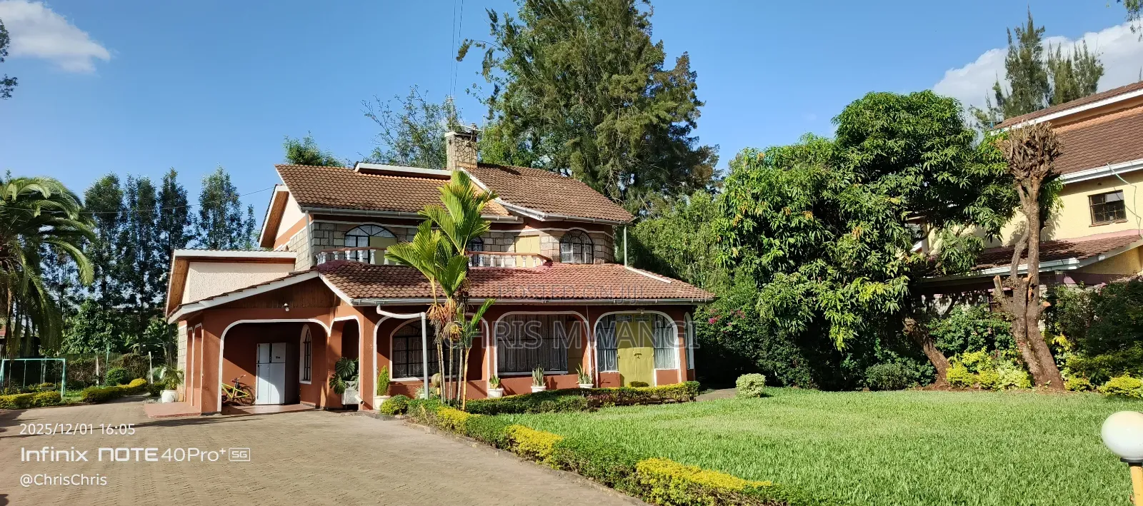 4bdrm Mansion in Thome Thome for sale