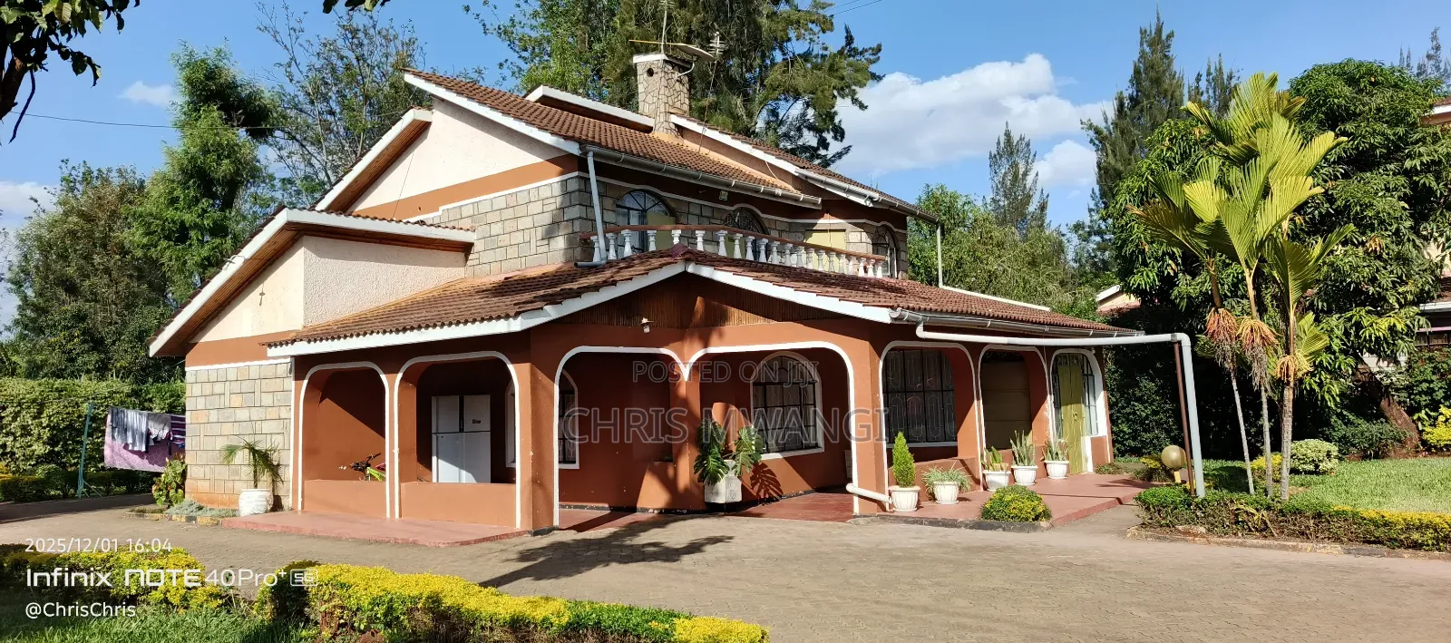 4bdrm Mansion in Thome Thome for sale