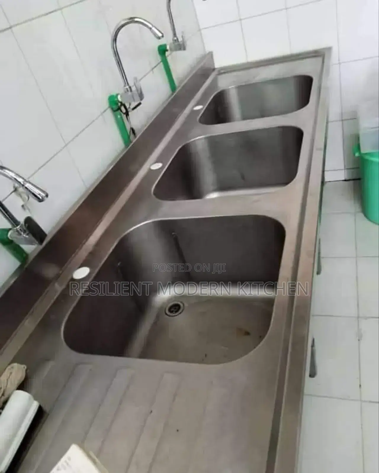 Stainless Steel Commercial Tripple Bowl Sink