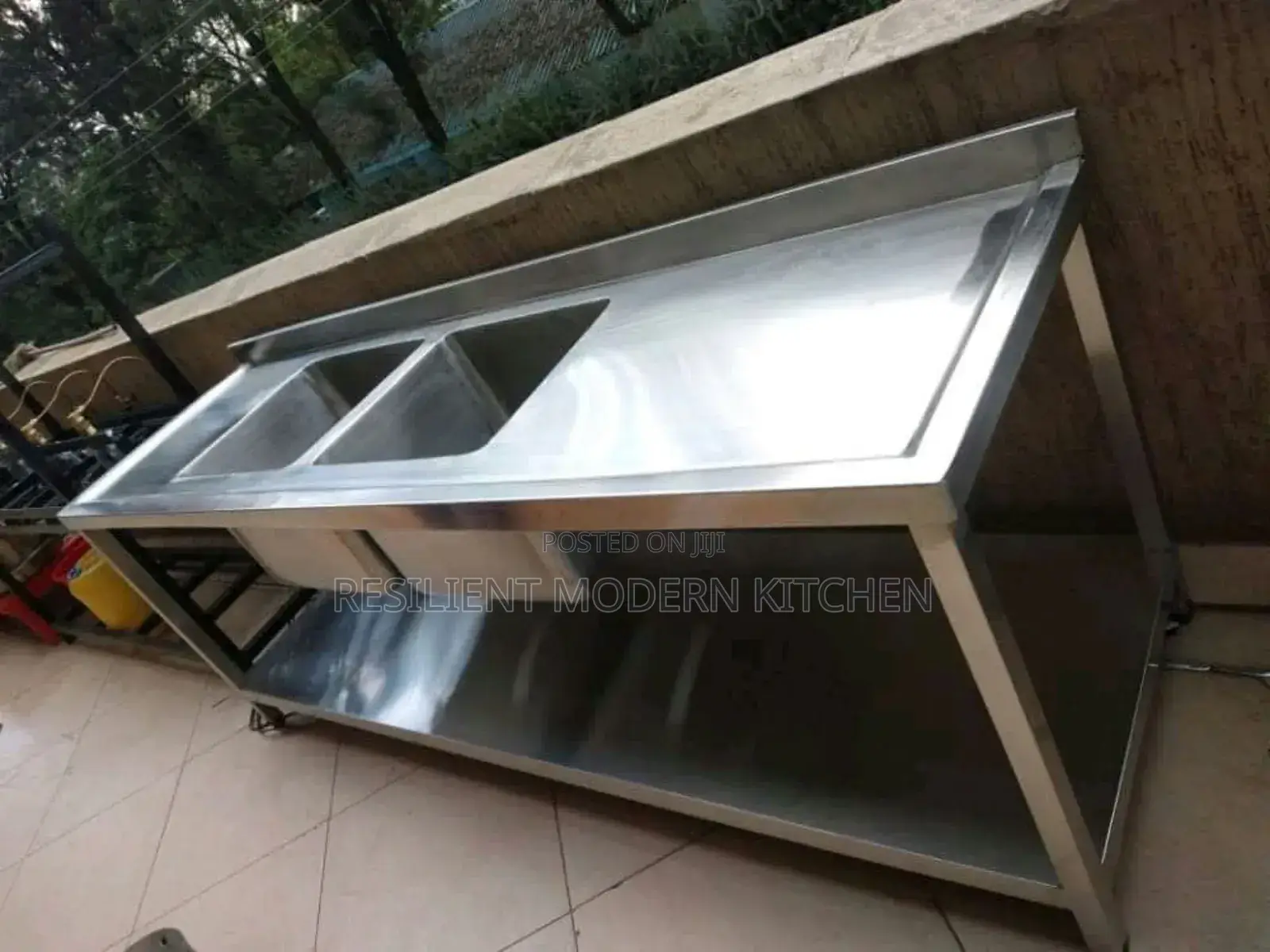 Commercial Stainless Steel Double Bowl Sink With Enough Workspace