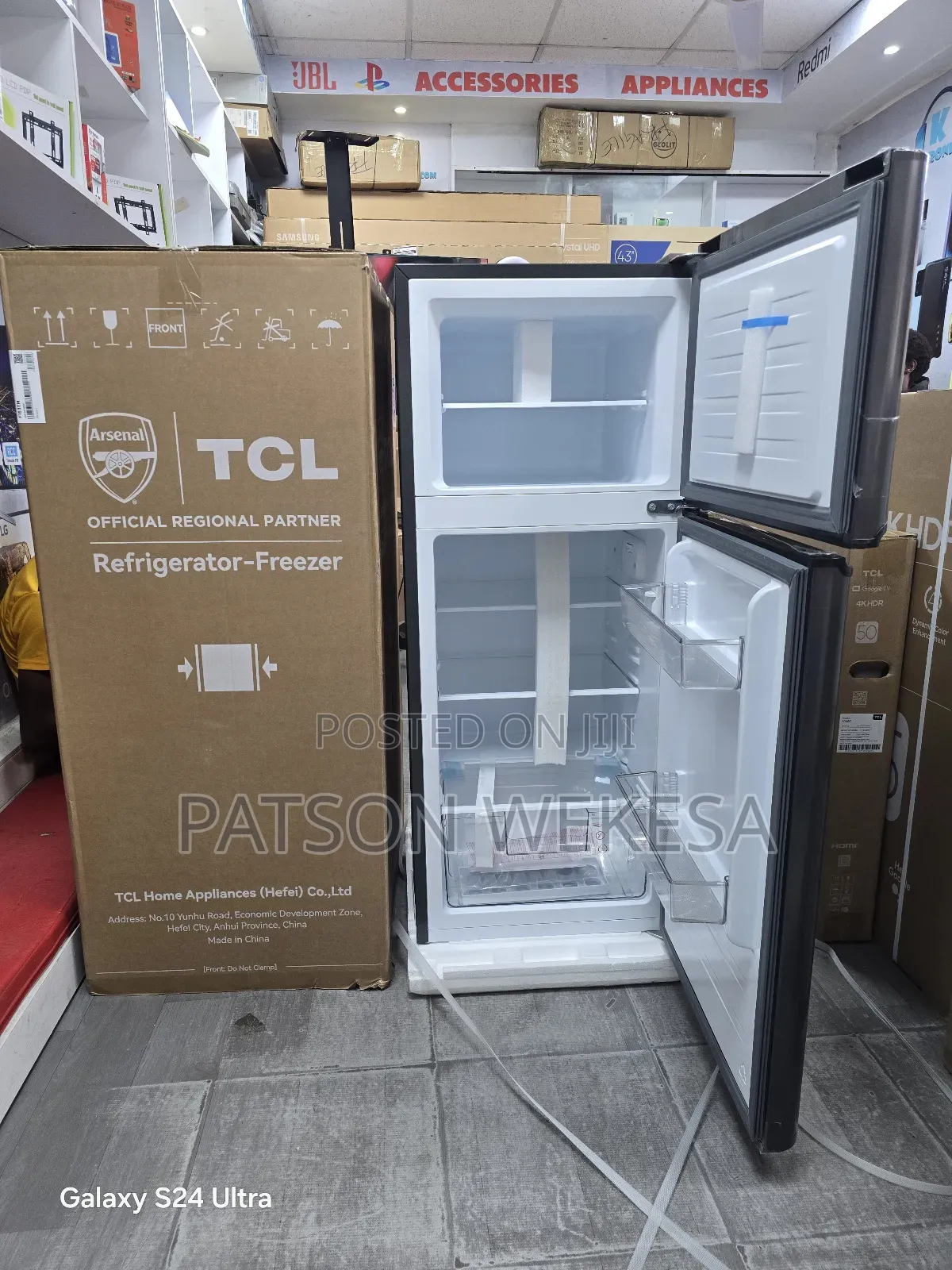 TCL 118 Litres Double Door Refrigerator F153tm