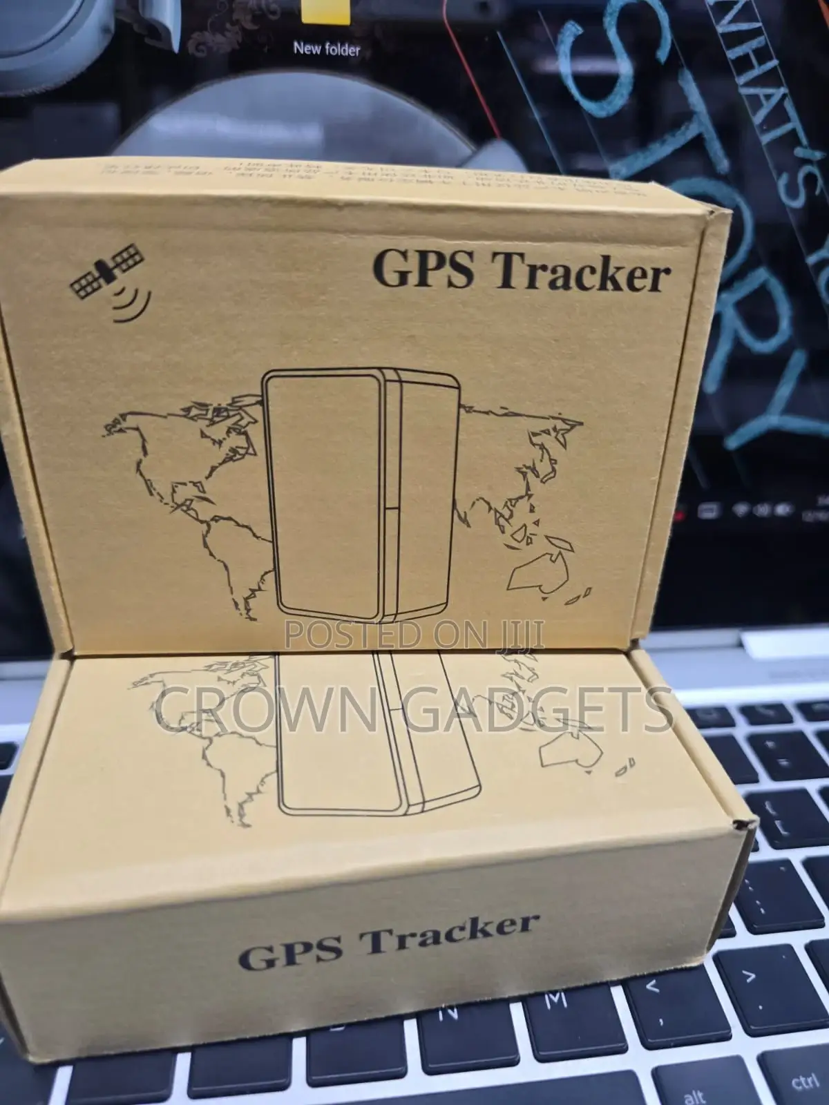 Mini GPS Tracker Real-Time Location Device With LBS Positioning