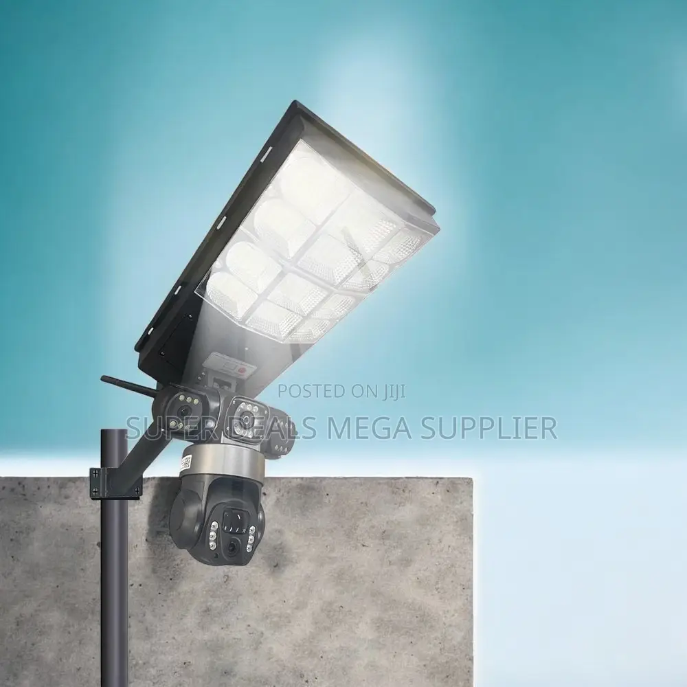 Two Way Communication 4g PTZ Security Camera Solar Street Light