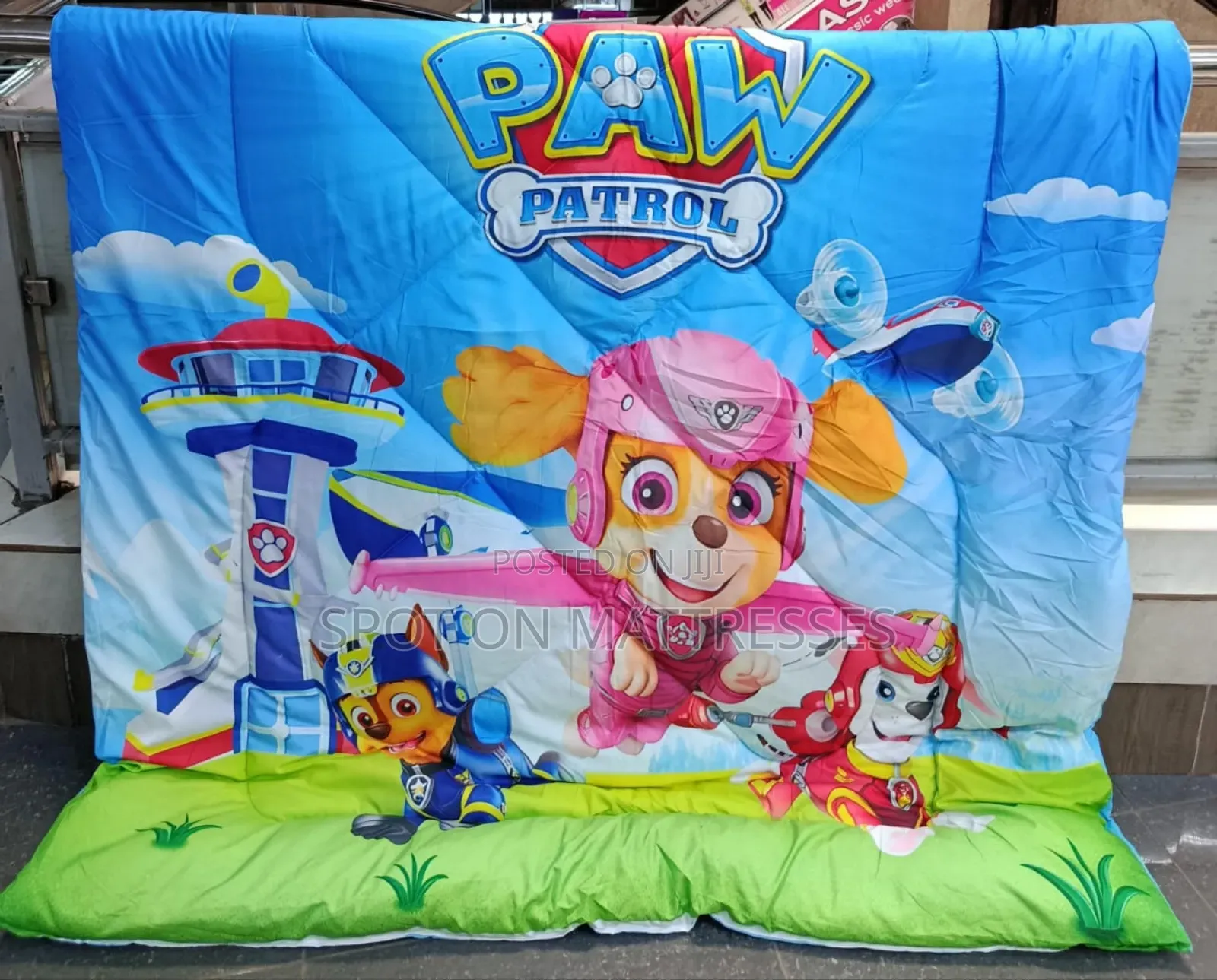 Cartoon Themed Duvets Size 4x6 - 1pc Duvet 1pc Pillowcase.