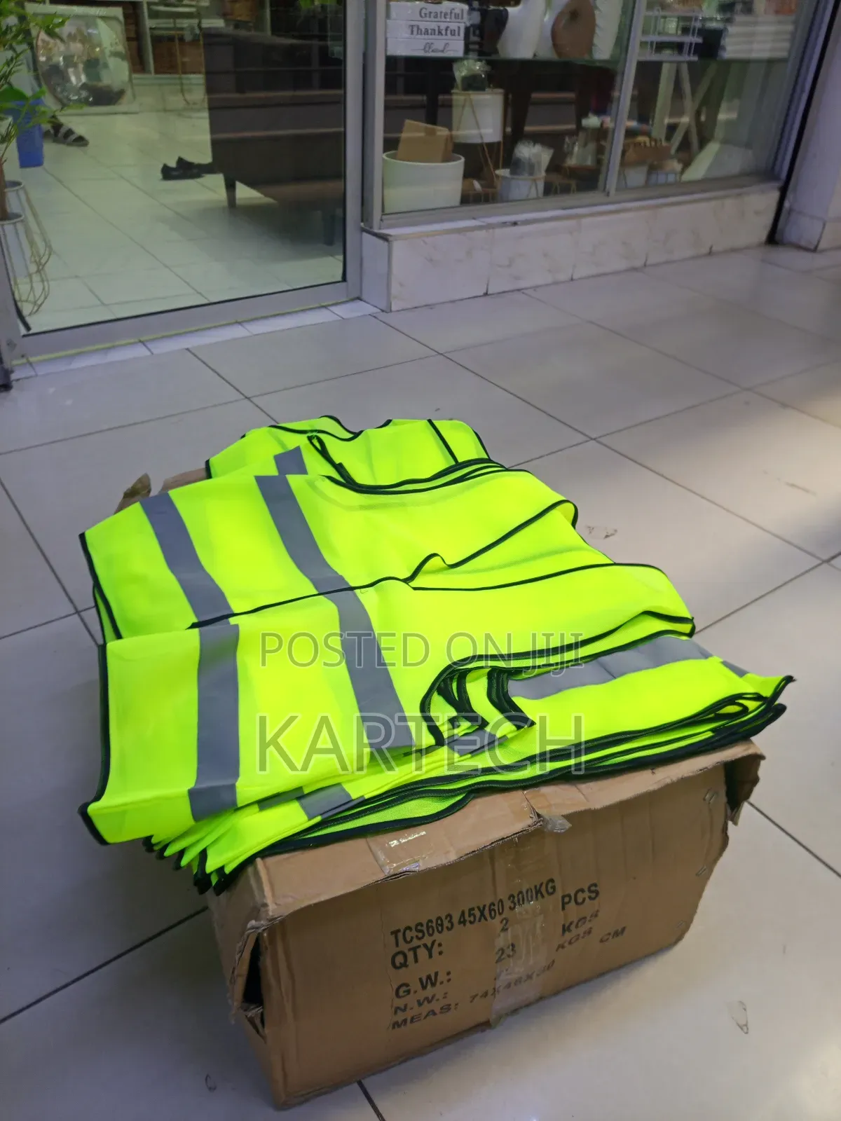 High-visibility Reflective Safety Vests - Reflectors