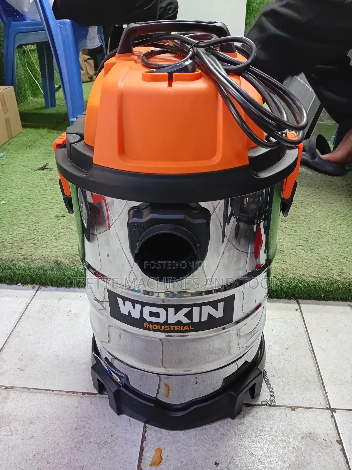 Wokin 30l Wet and Dry Vacuum Cleaner 1200w