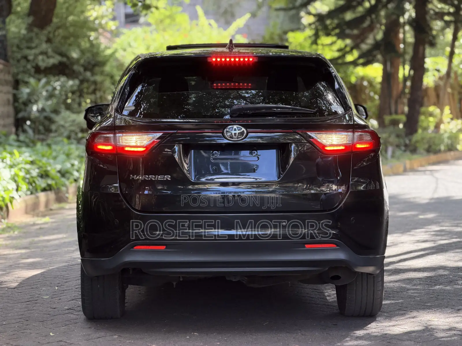 Toyota Harrier 2.0 4WD 2019 Black