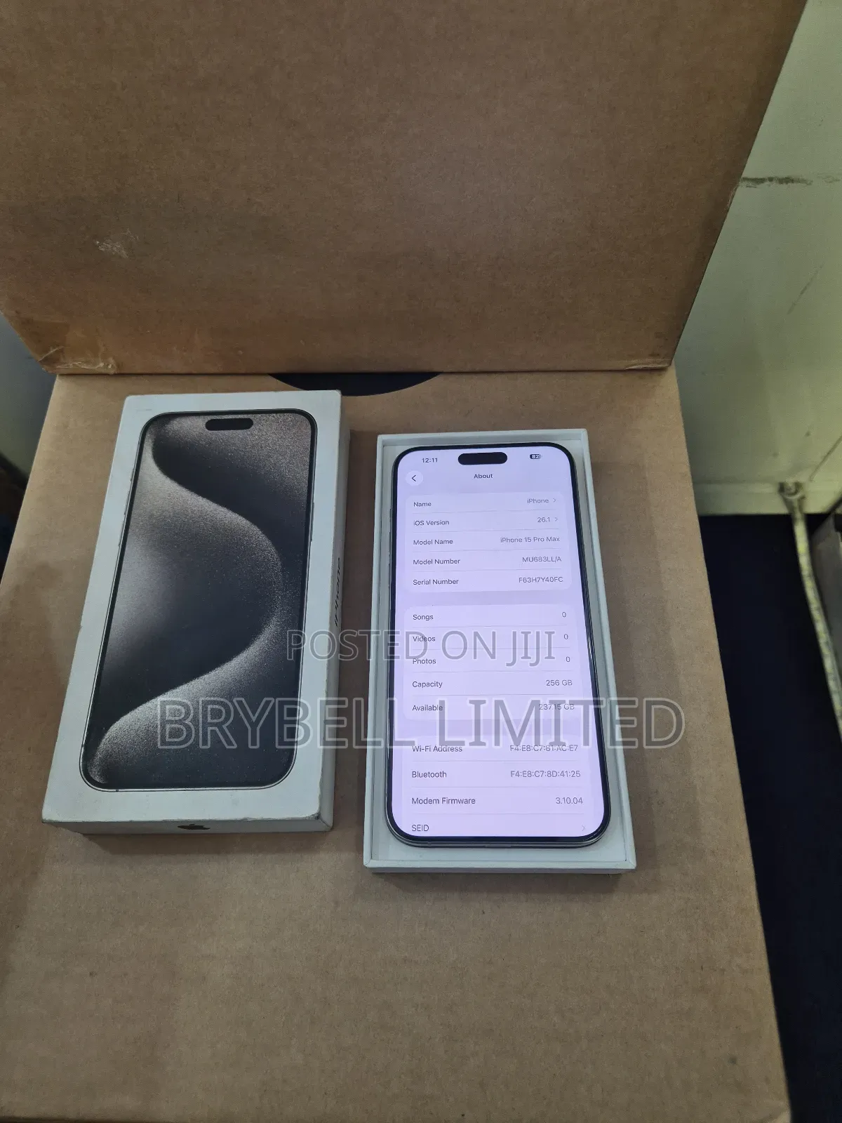 Apple iPhone 15 Pro Max 256 GB Silver