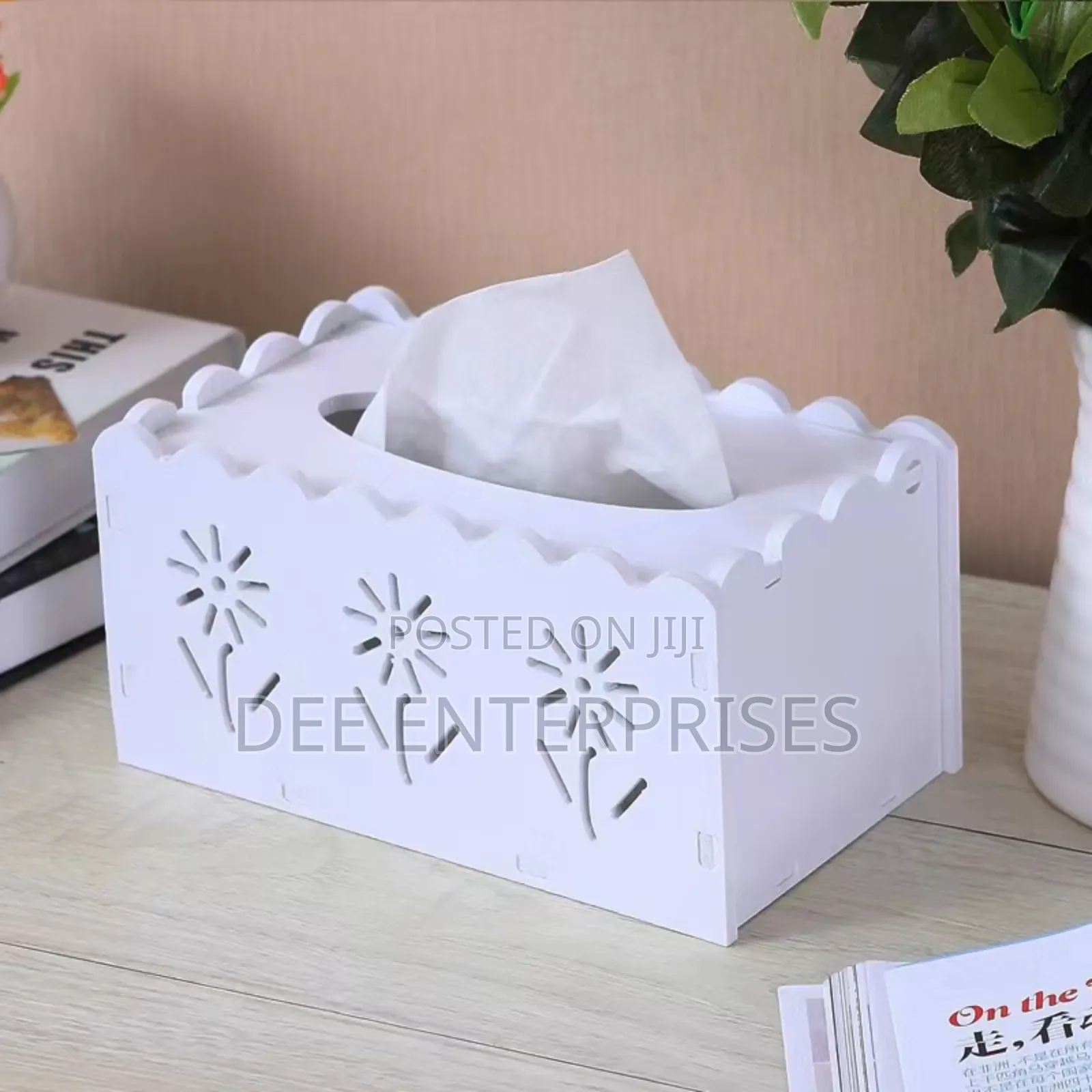 Detachable Serviet Holder