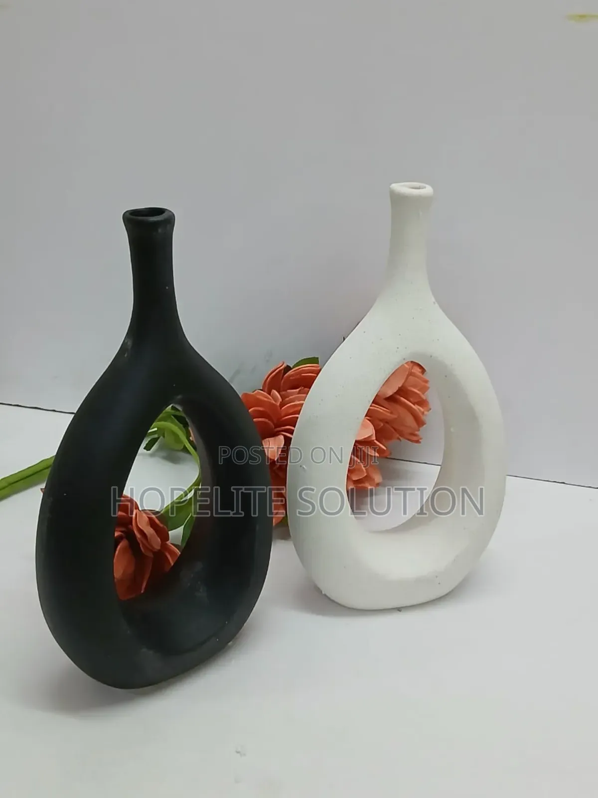 Nordic Doughnut Vase, Long Cork Shape Vase Concrete Ceramic Fire