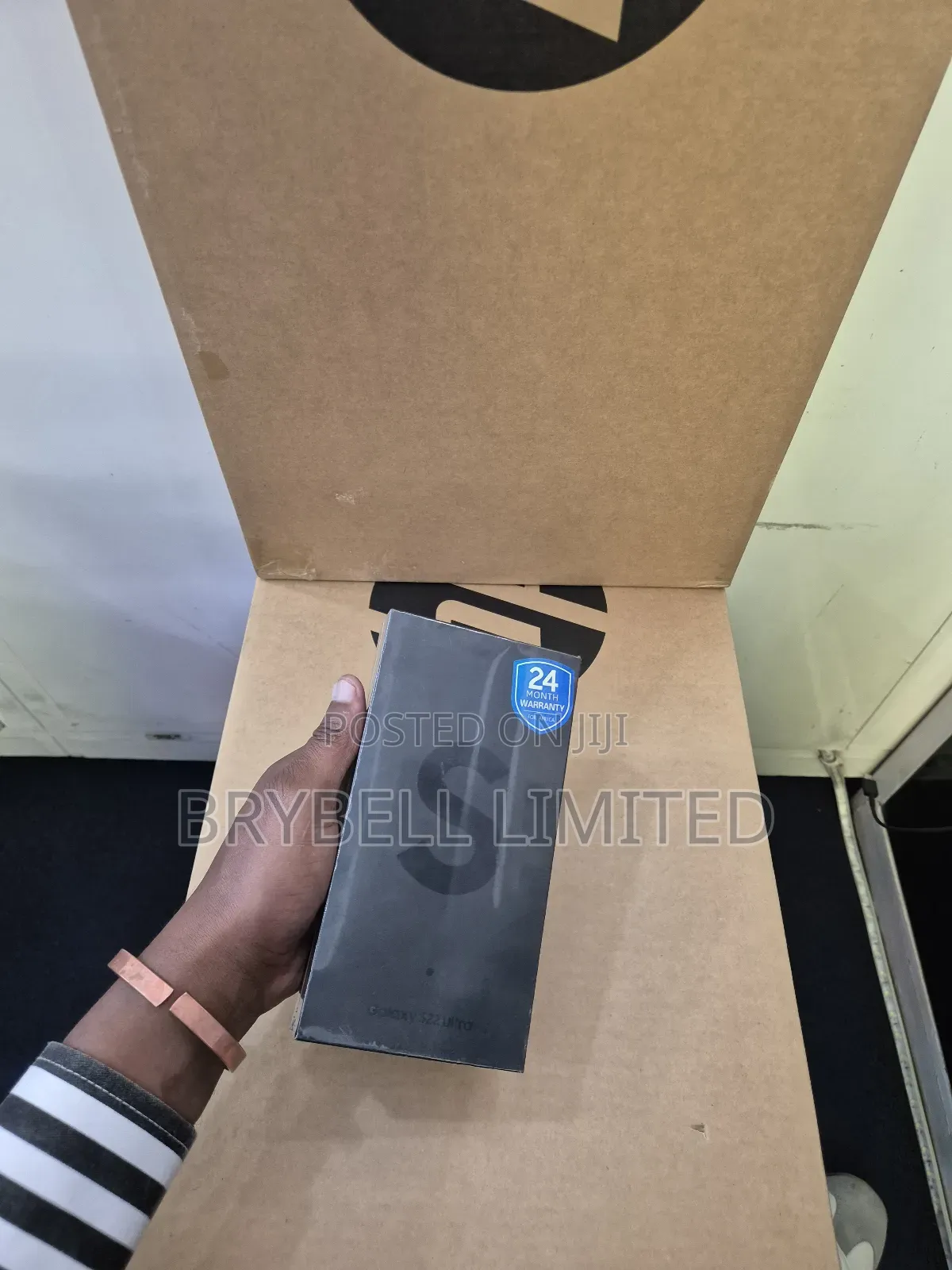 New Samsung Galaxy S22 Ultra 256 GB Red