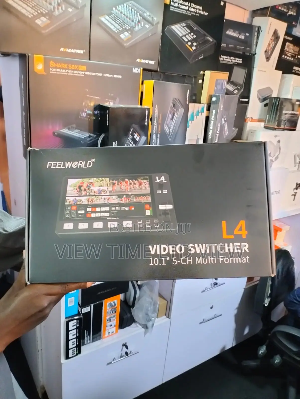 Feelworld L4 10.1 Inch Touch Screen Video Switcher