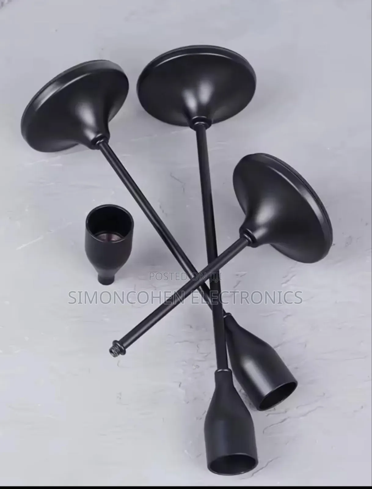 Classic 3 In 1 Metallic Candle Holder