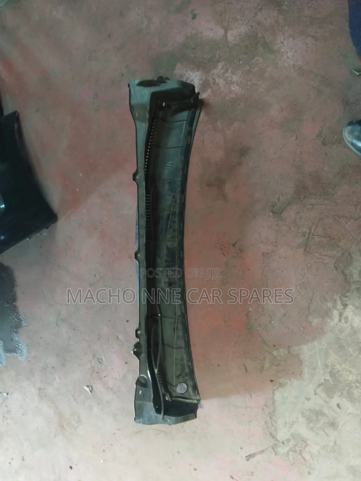 Suzuki Alto Wiper Panel