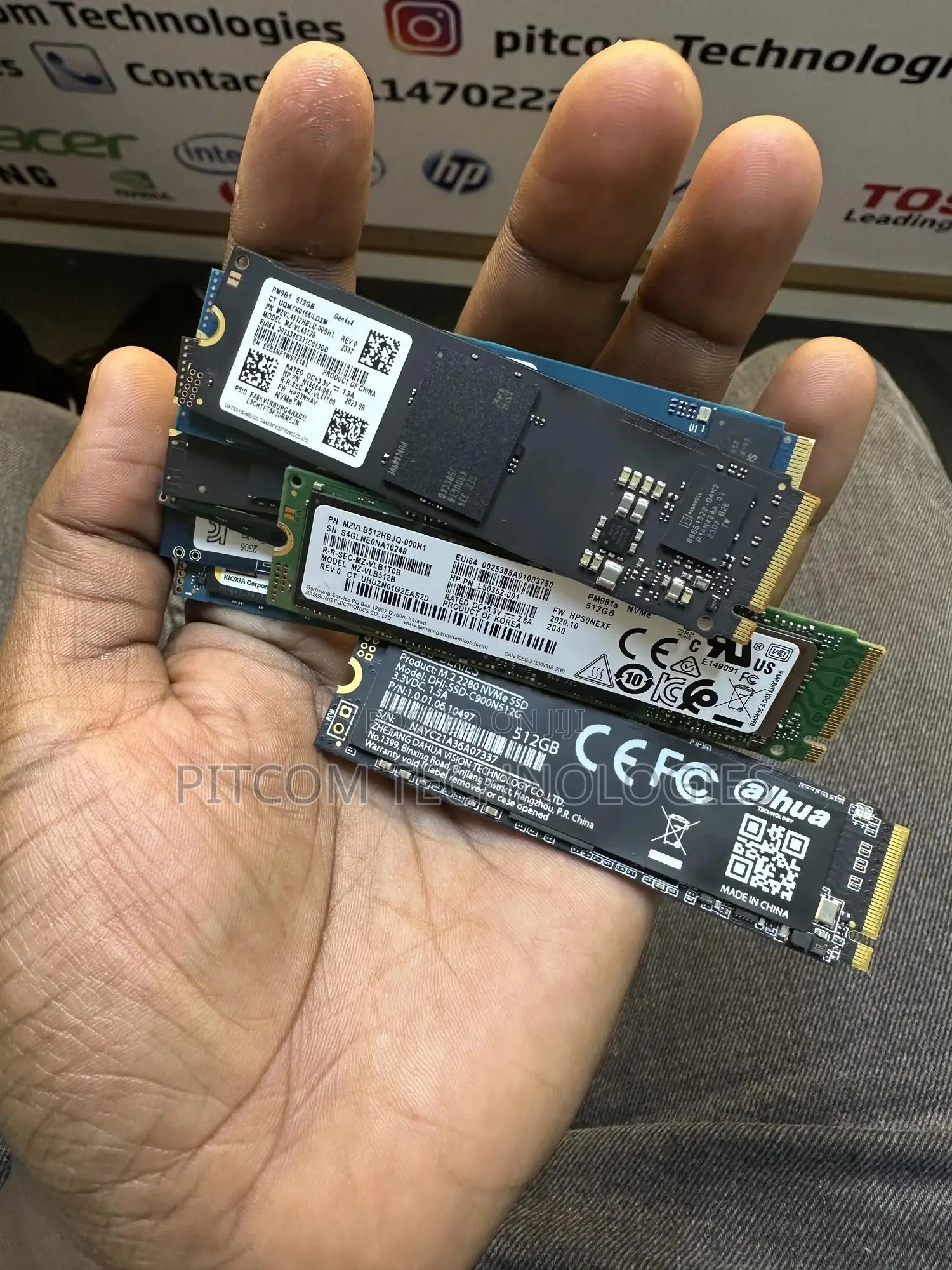 We Buy Dead Computers and Harddwares Like Rams/SSD