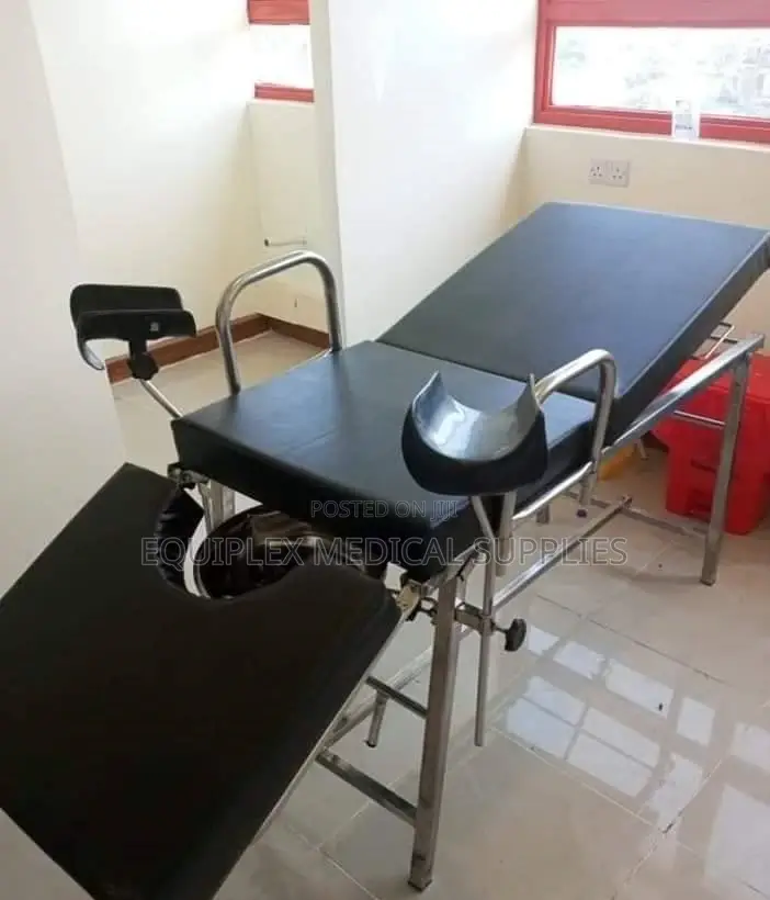 Imported Delivery Bed / Delivery Couch (Manual)