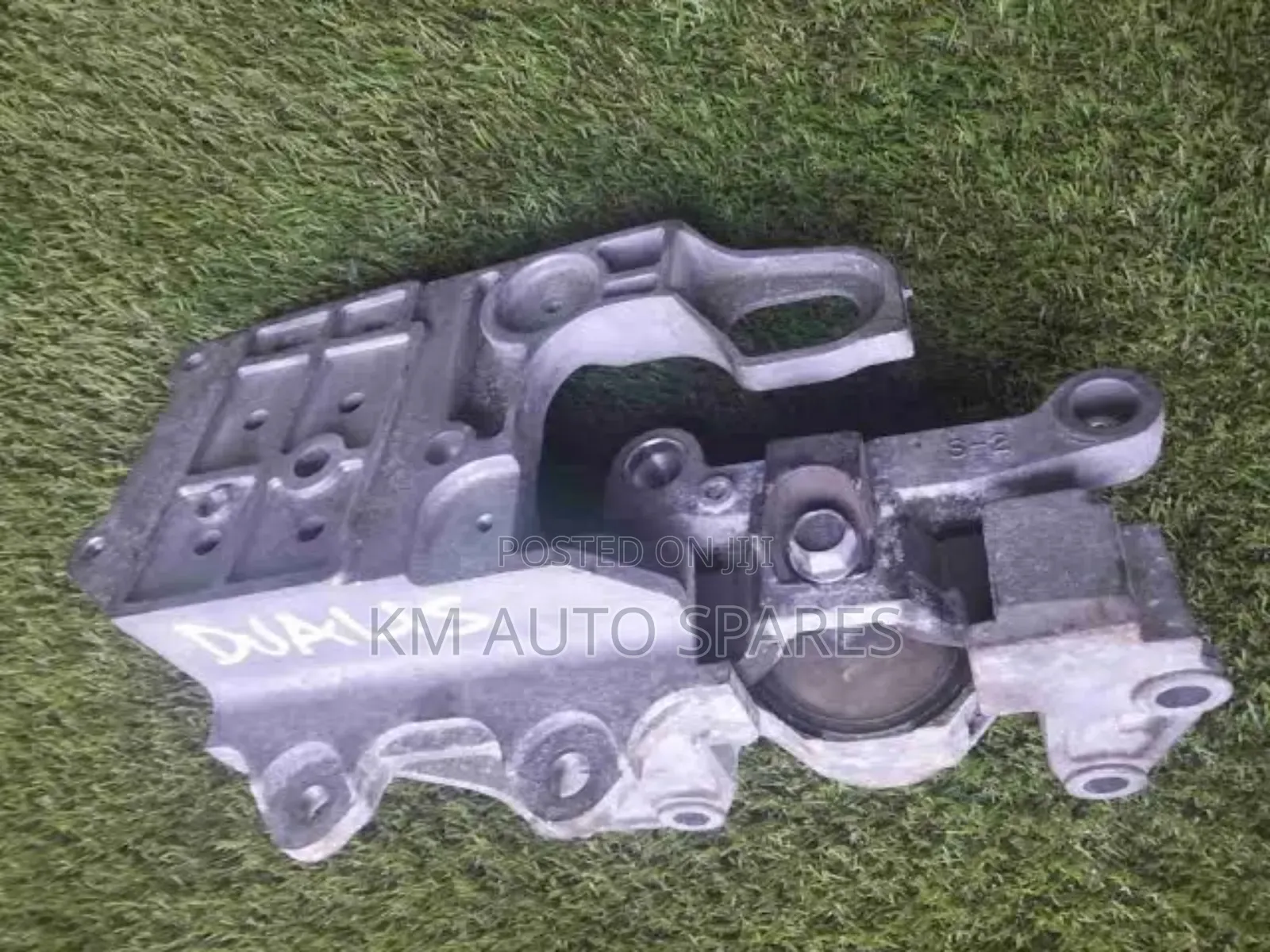 Nissan Dualis Gearbox Mount.