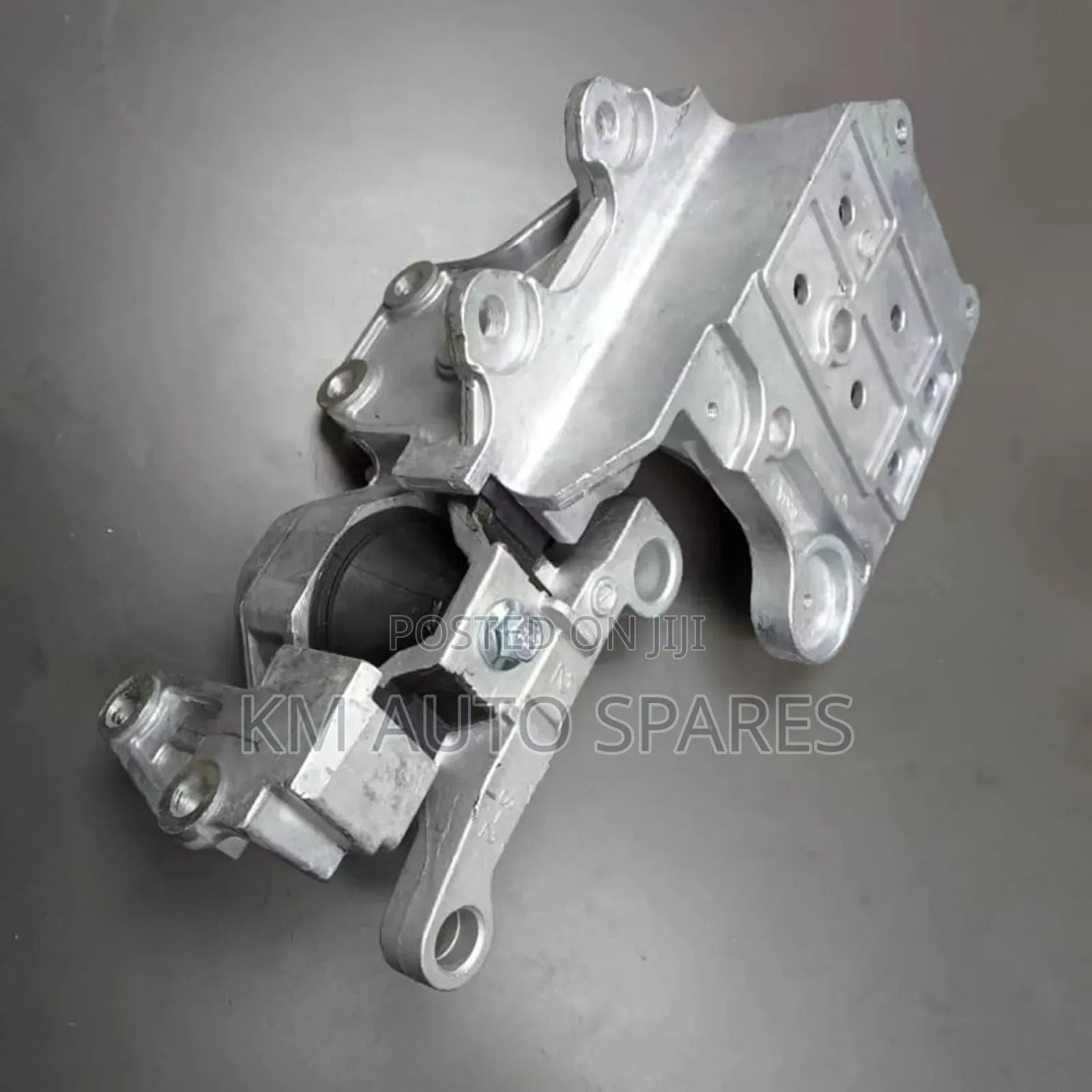 Nissan Dualis Gearbox Mount.