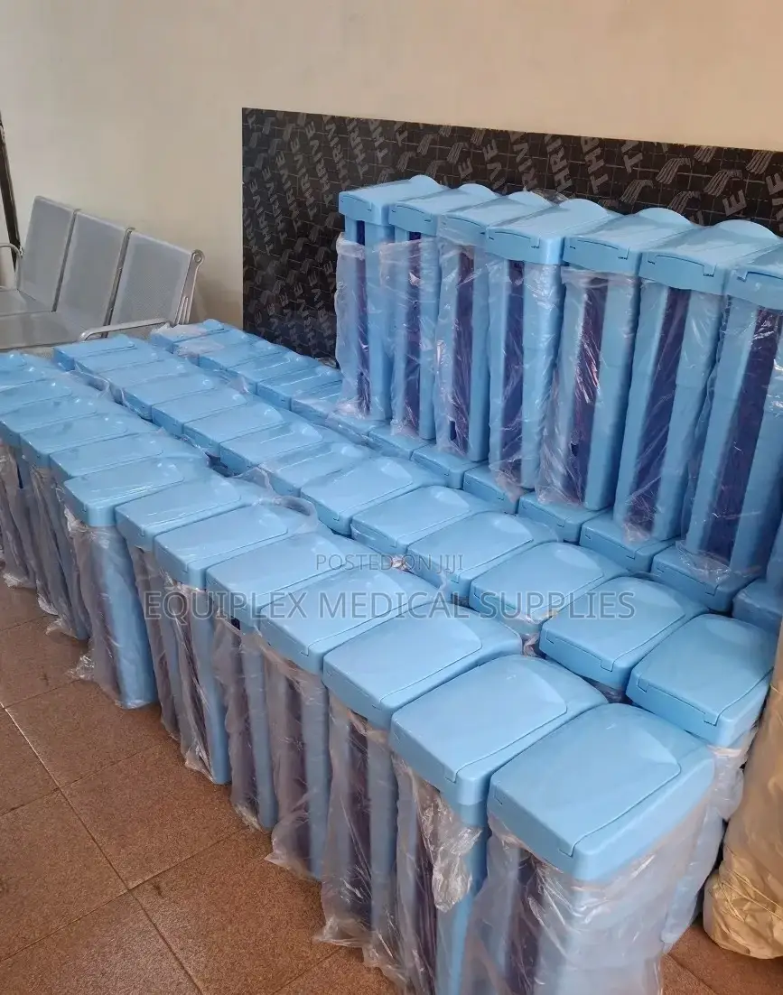 New Sanitary Bins (18 Liters)