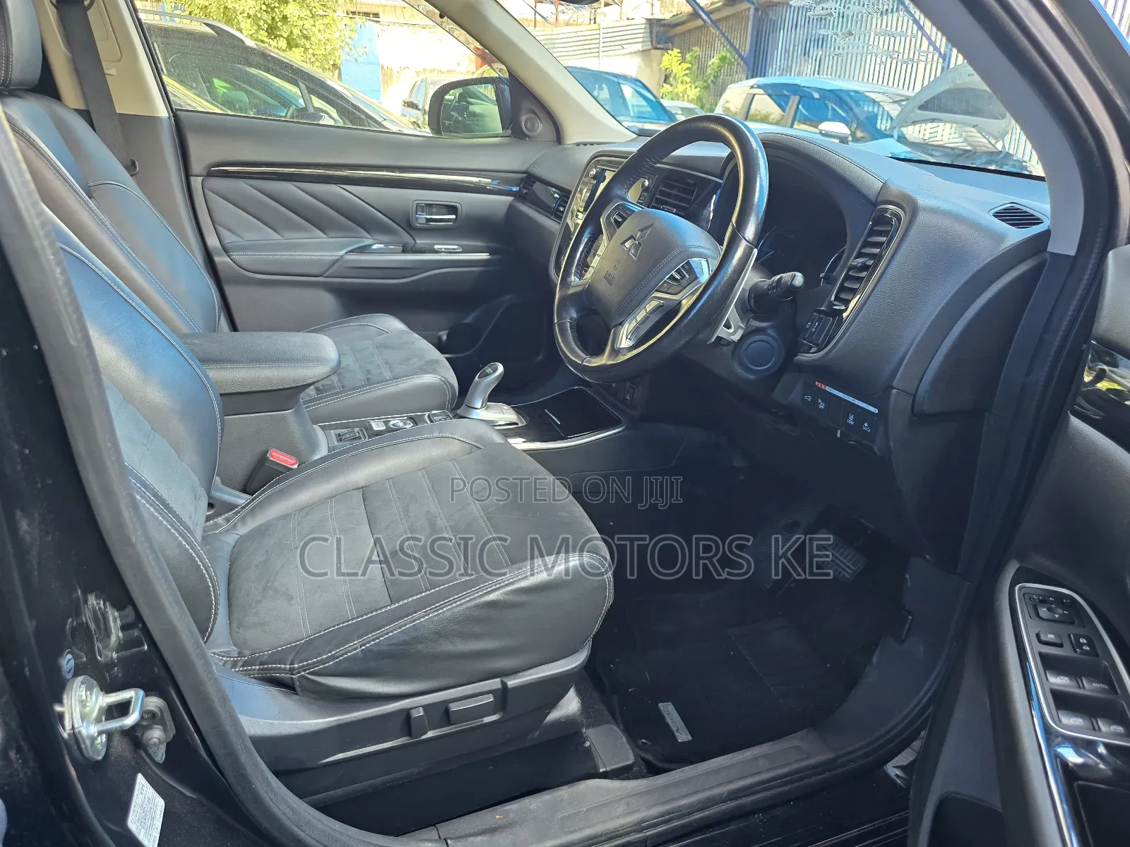 Mitsubishi Outlander 2.4 PHEV AWD 2019 Black