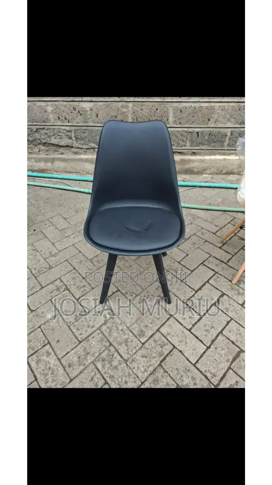 Eames Dining Chair – Modern Stylish Design