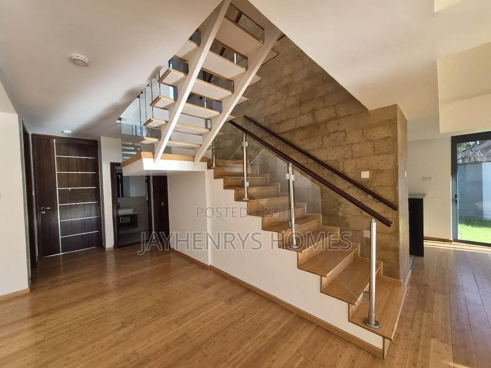 4bdrm House in Ridgeways for sale