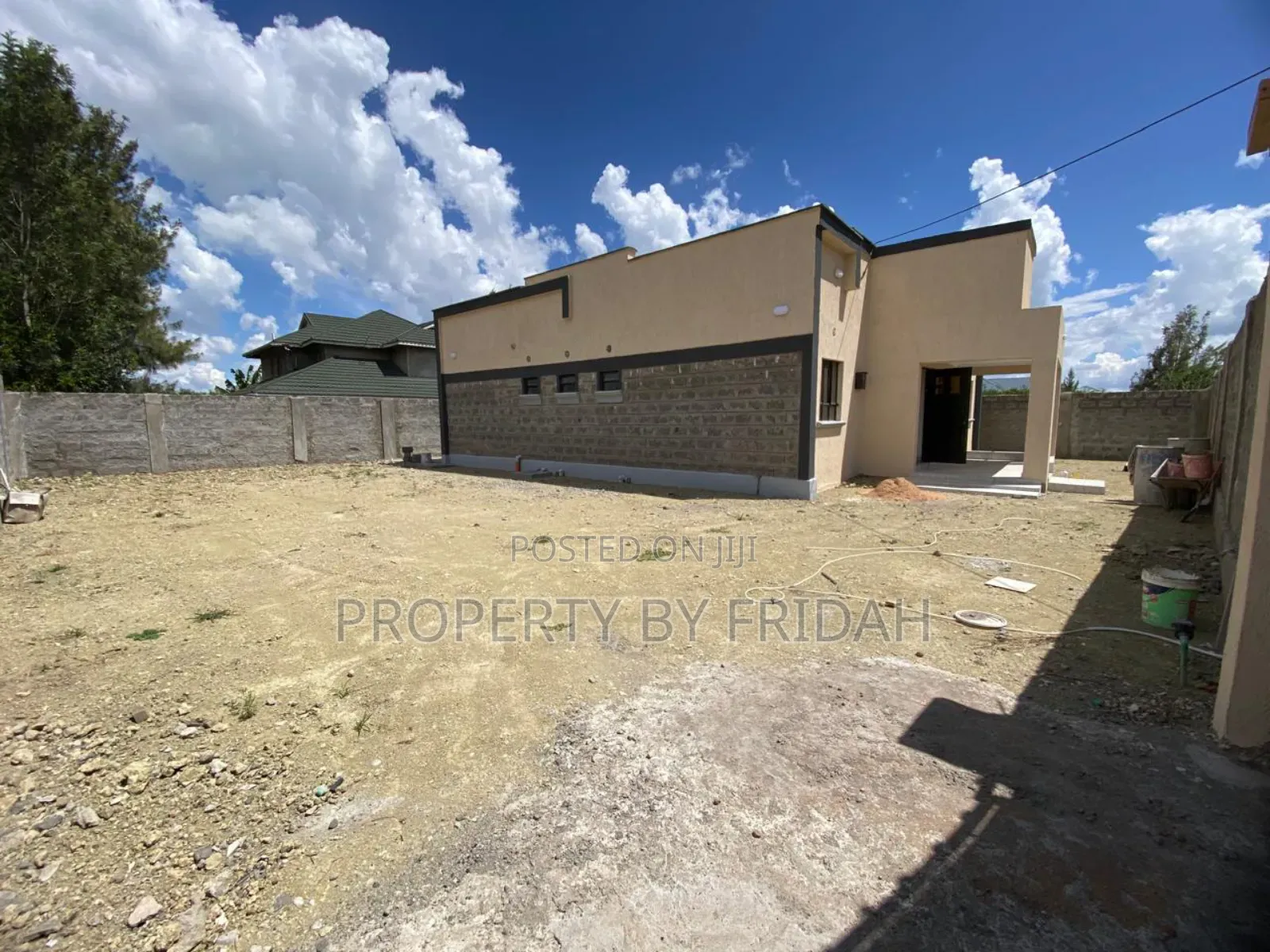 4bdrm Bungalow in Kitengela for sale