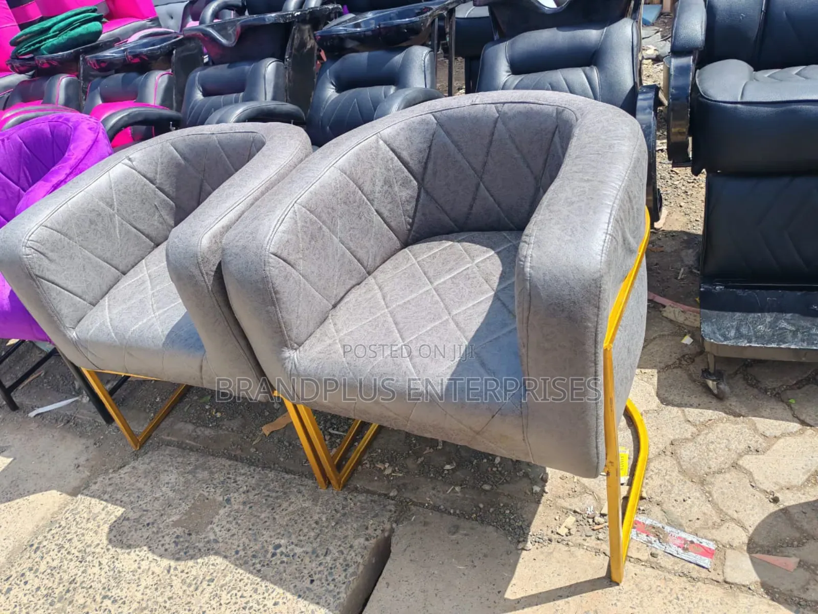 Manicure/Styling Seat Grey