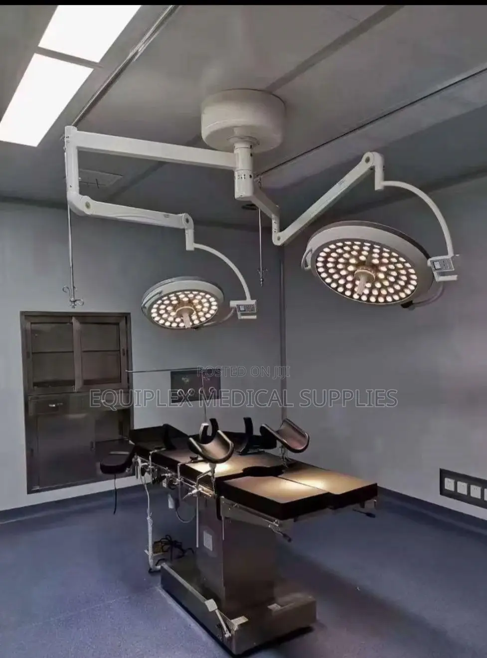 Double-Arm Led Theatre Light