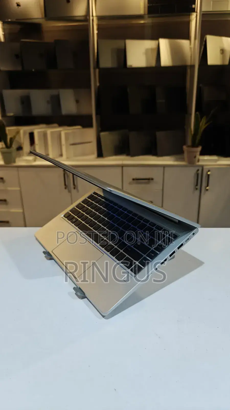 Laptop HP ProBook 445 G9 8GB AMD Ryzen 5 SSD 512GB