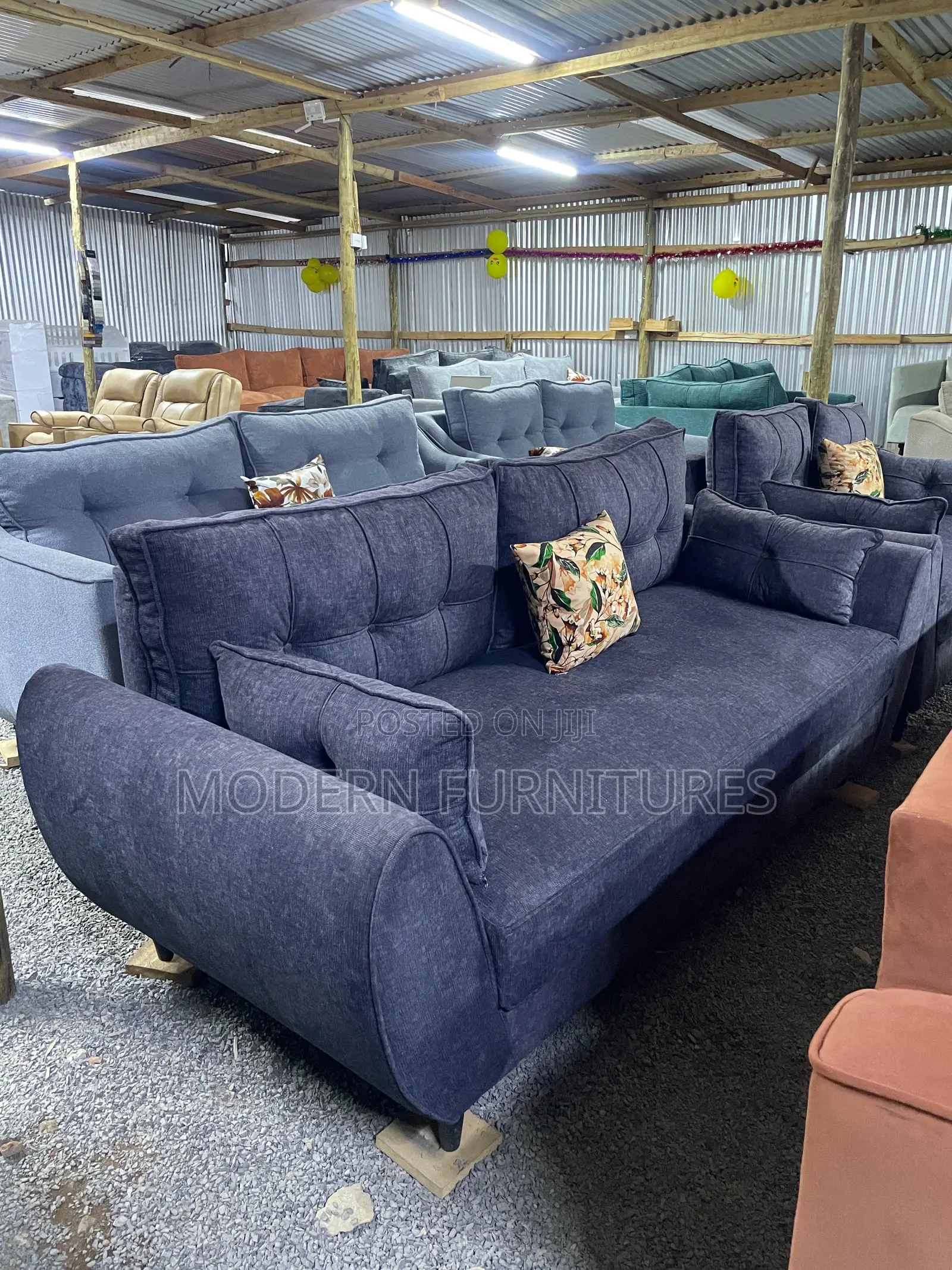 Grey 3 Seater Sofa/ 3 Seater Sofa