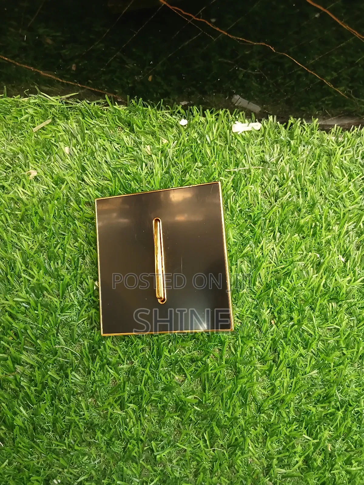 Black Gold Switches