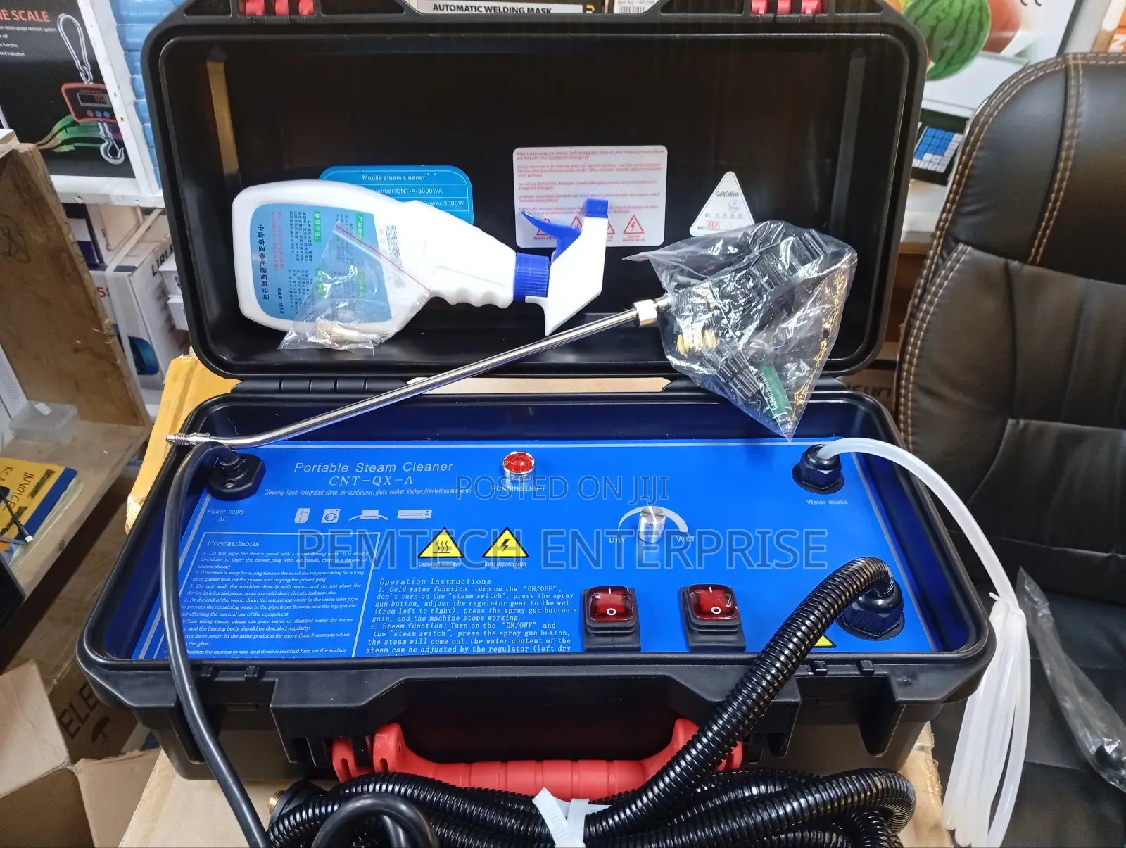 Portable High-Pressure Steam Cleaner, Model CNT-Qx-A.