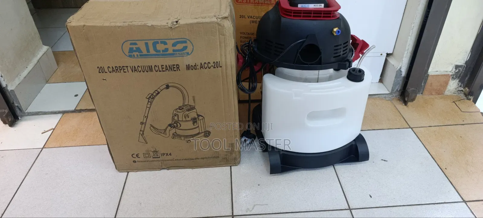 Carpet Cleaner/Aico Wet and Dry Carpet Cleaner