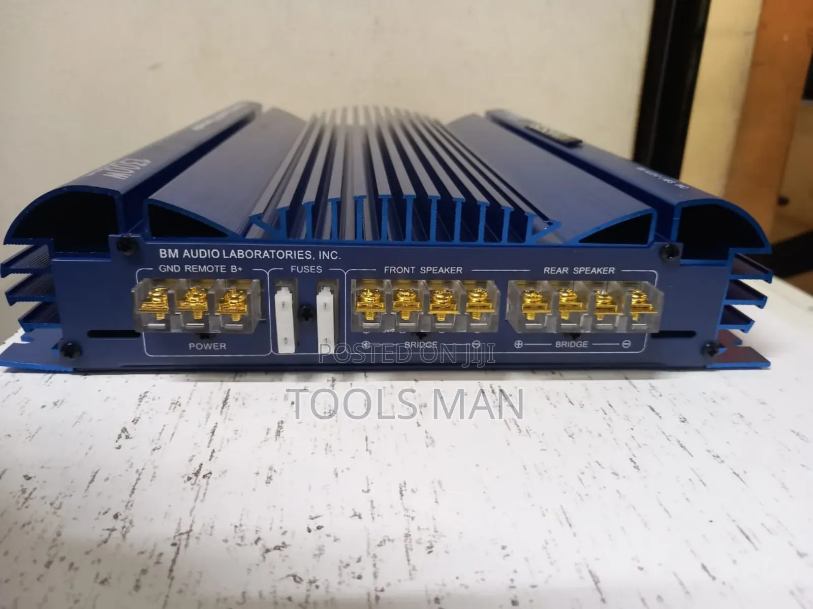 Boschmann PCH-4880dx Car Power Amplifier.