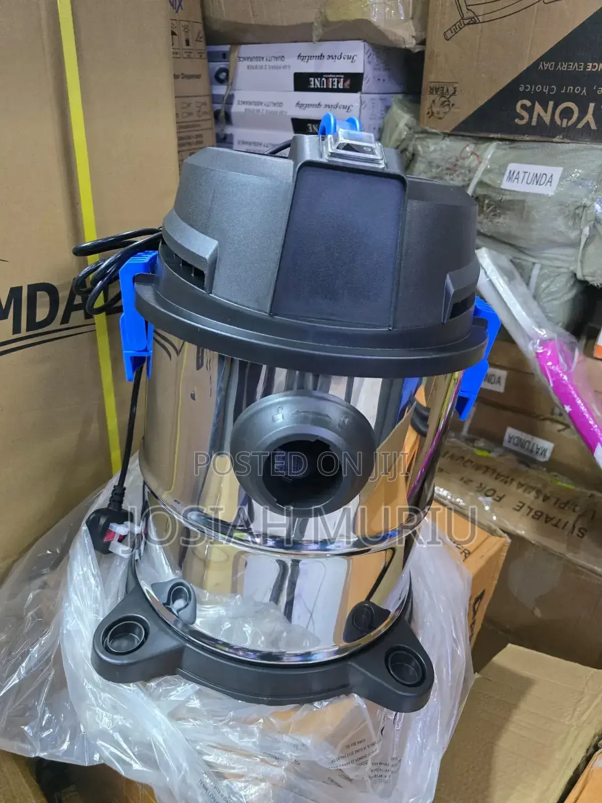25 Litres Vacuuming Cleaner