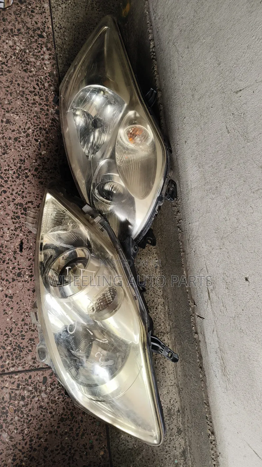 Toyota Auris 2010 Xenon Headlights