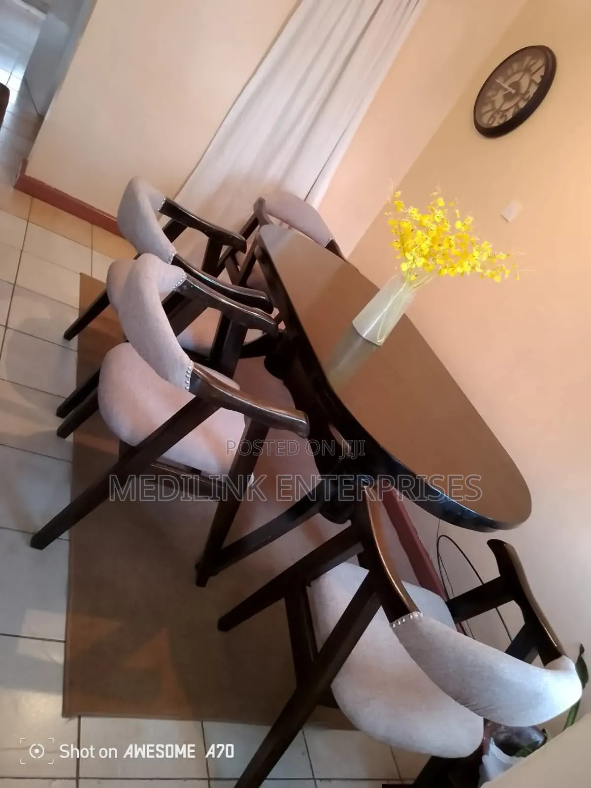 4-Seater Upholstered Dinner Set