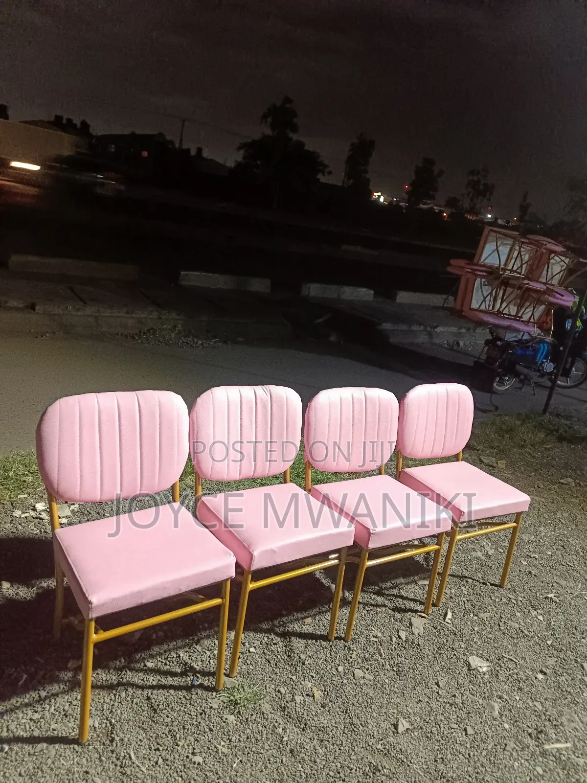 Modern Restaurant Baby Pink Chairs 