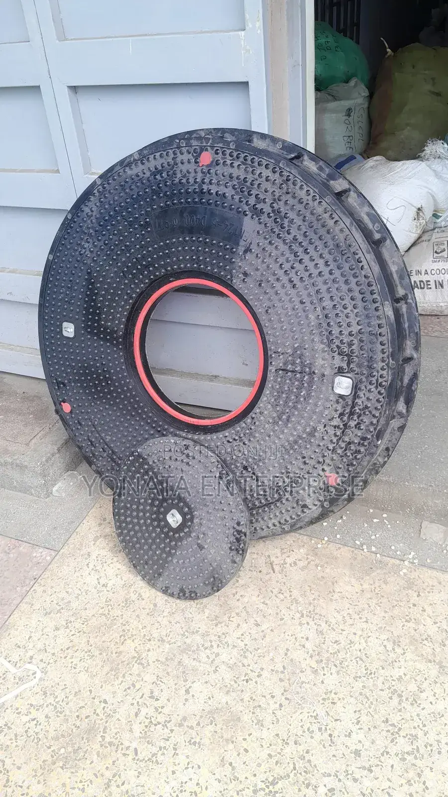 Water Tight Petrol Station Manhole Cover 40t