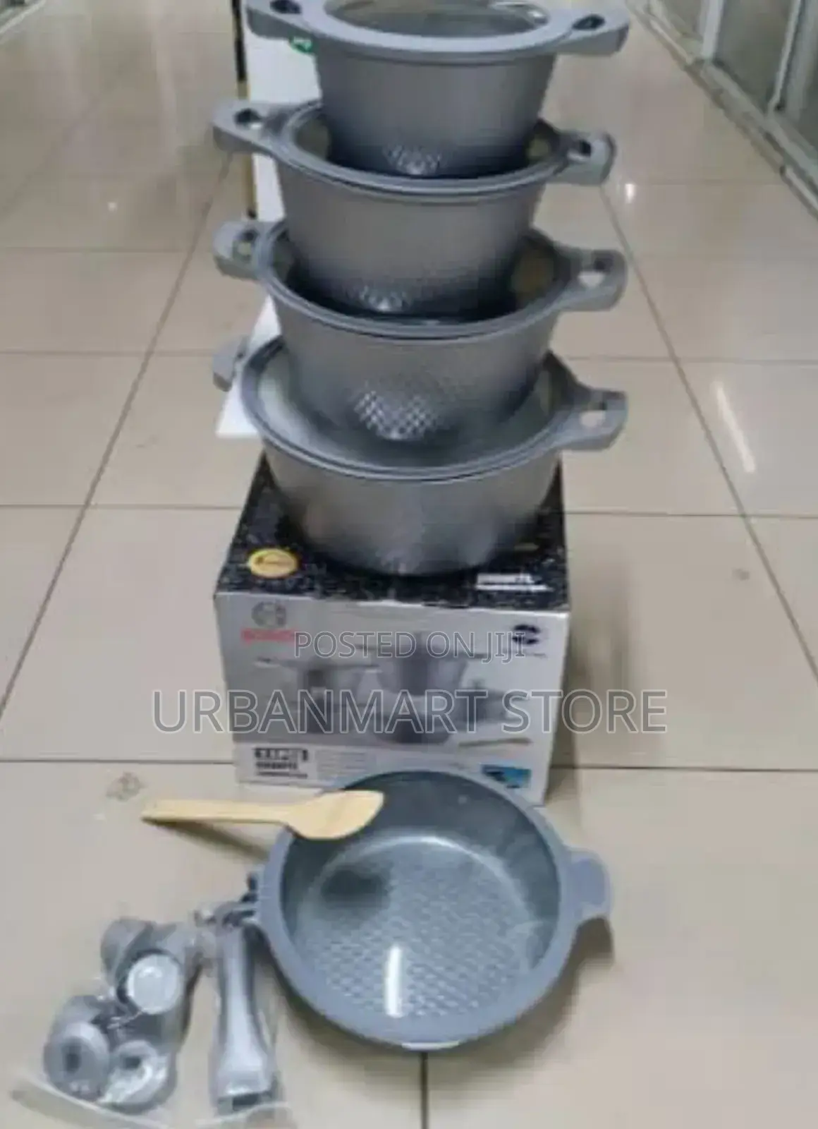 Bosch 11pc Grey Diamond-Texture Cookware With Silicone Lids