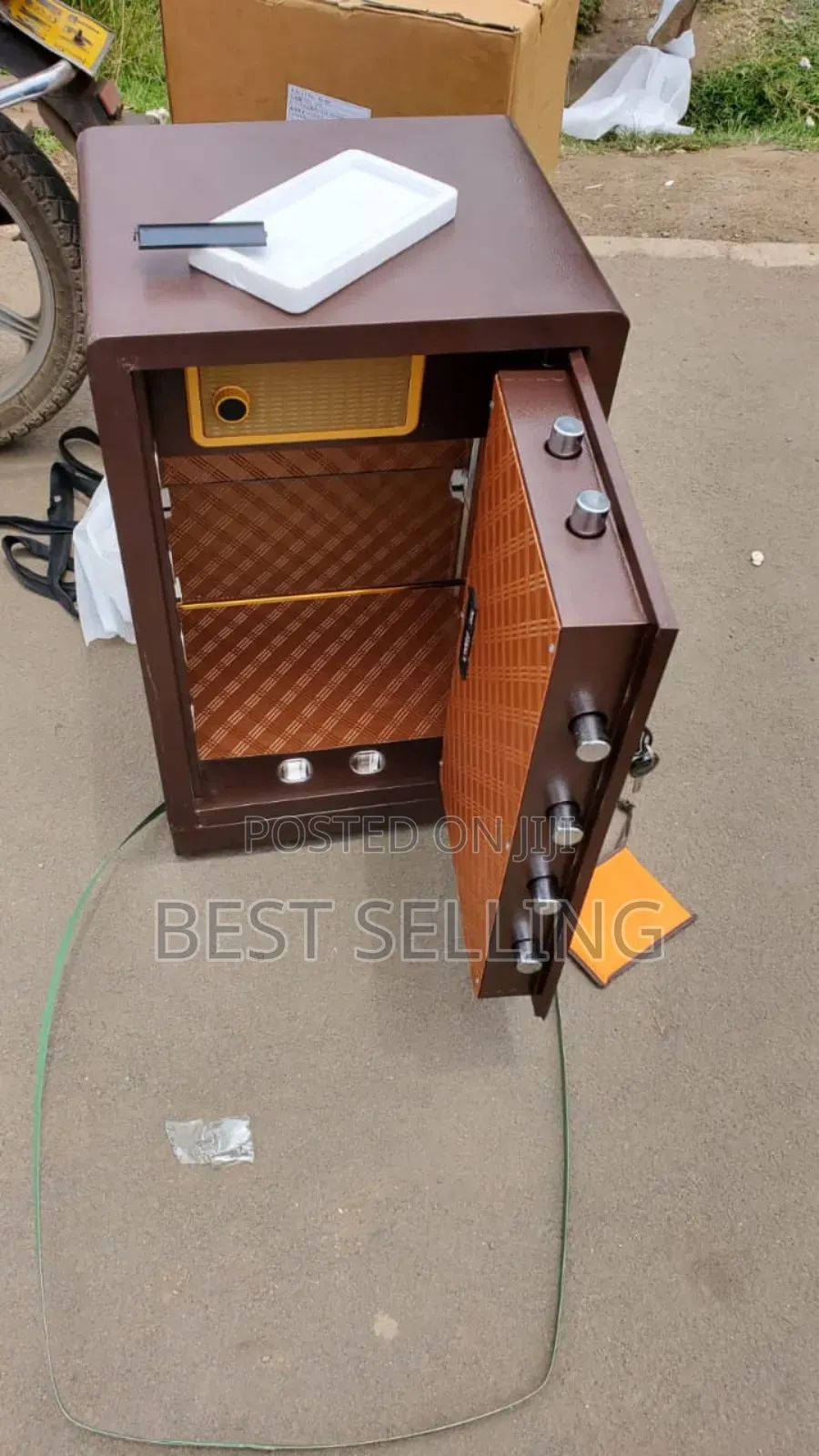 Classic Safe Box